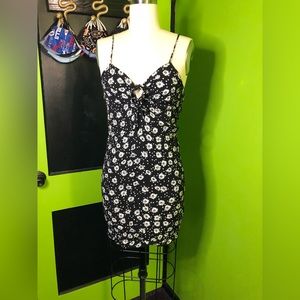 Daisy printed lace up dress